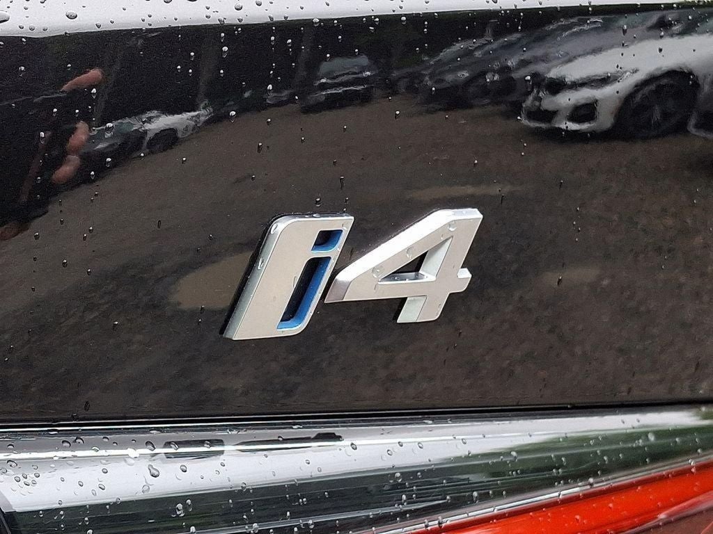2025 BMW i4 xDrive40