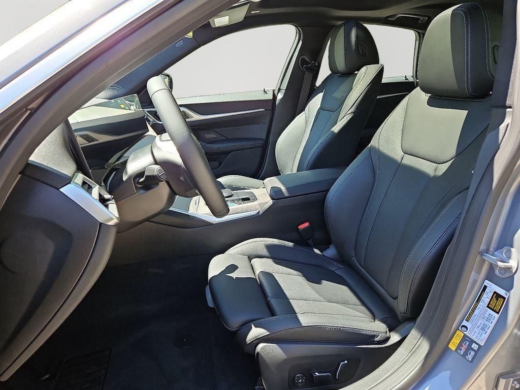 2025 BMW i4 xDrive40 w/Parking Assistance Package