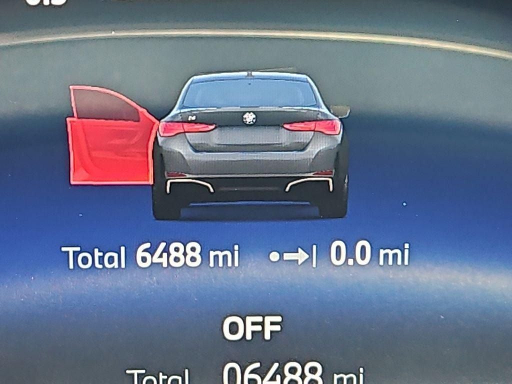 2025 BMW i4 xDrive40 w/Parking Assistance Package