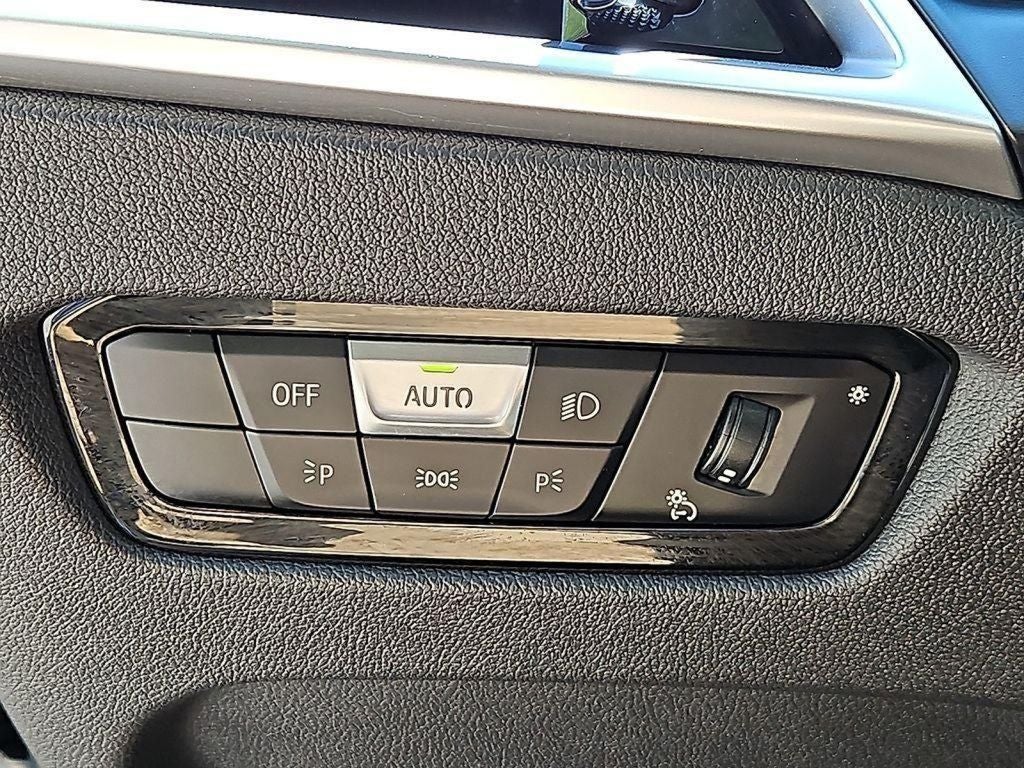 2025 BMW i4 xDrive40 w/Parking Assistance Package