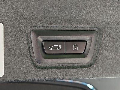 2025 BMW i4 xDrive40 w/Parking Assistance Package