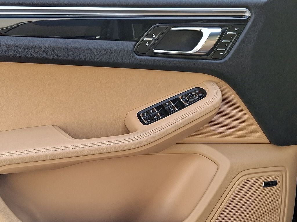 2018 Porsche Macan S