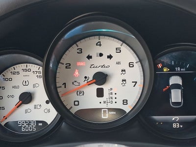 2018 Porsche Macan Turbo