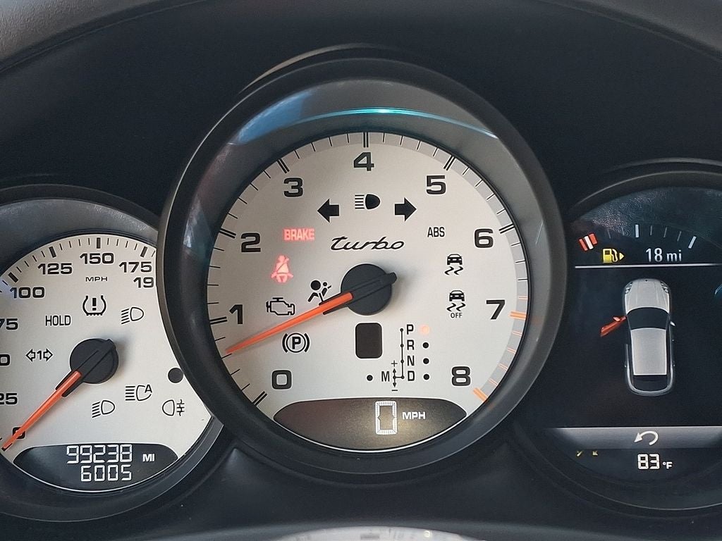 2018 Porsche Macan Turbo