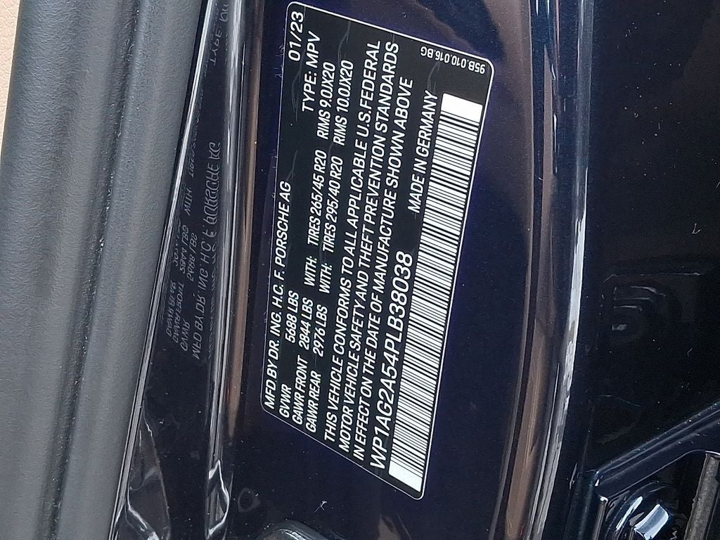 2023 Porsche Macan S