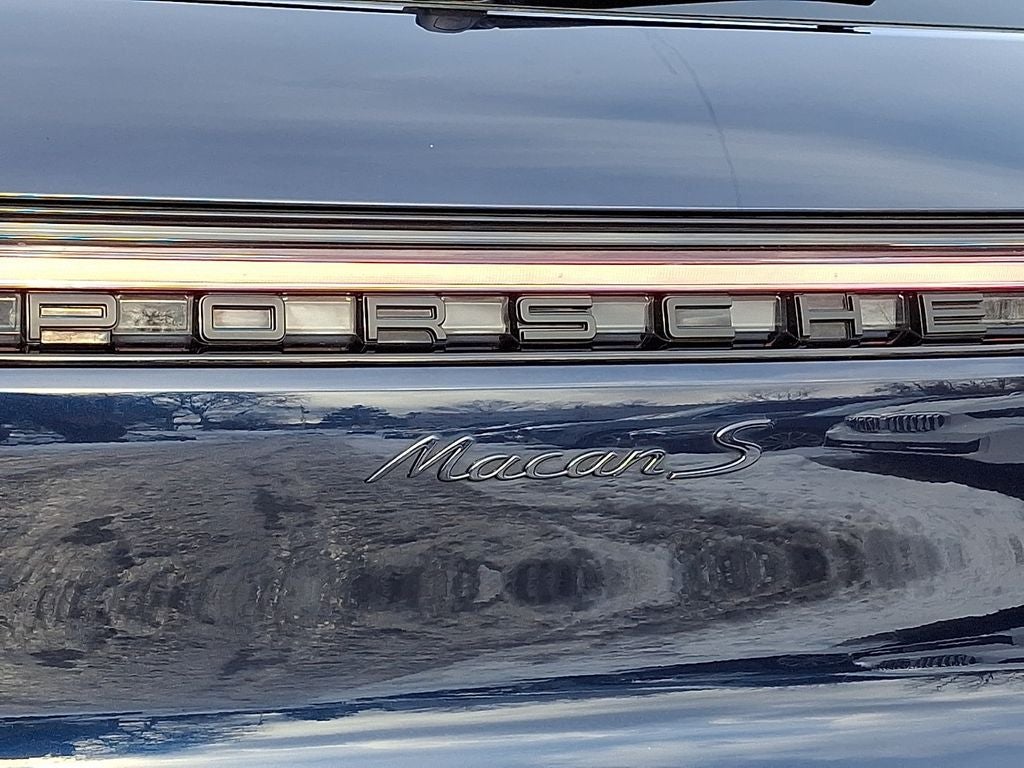 2023 Porsche Macan S