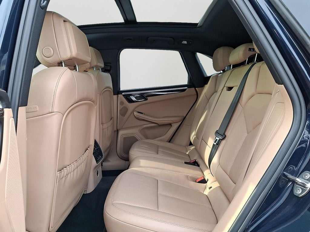 2023 Porsche Macan S