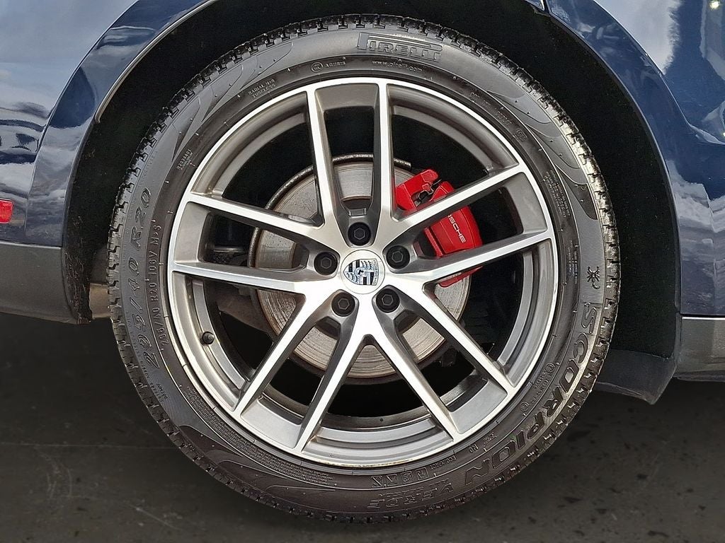 2023 Porsche Macan S