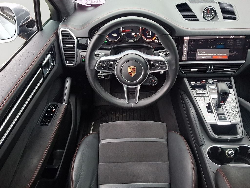 2021 Porsche Cayenne Coupe GTS