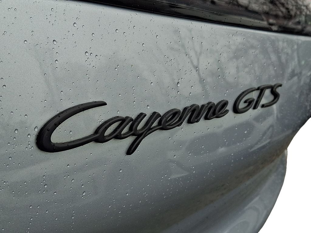 2021 Porsche Cayenne Coupe GTS