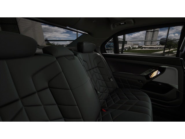 2027 BMW 7 Series 740i xDrive