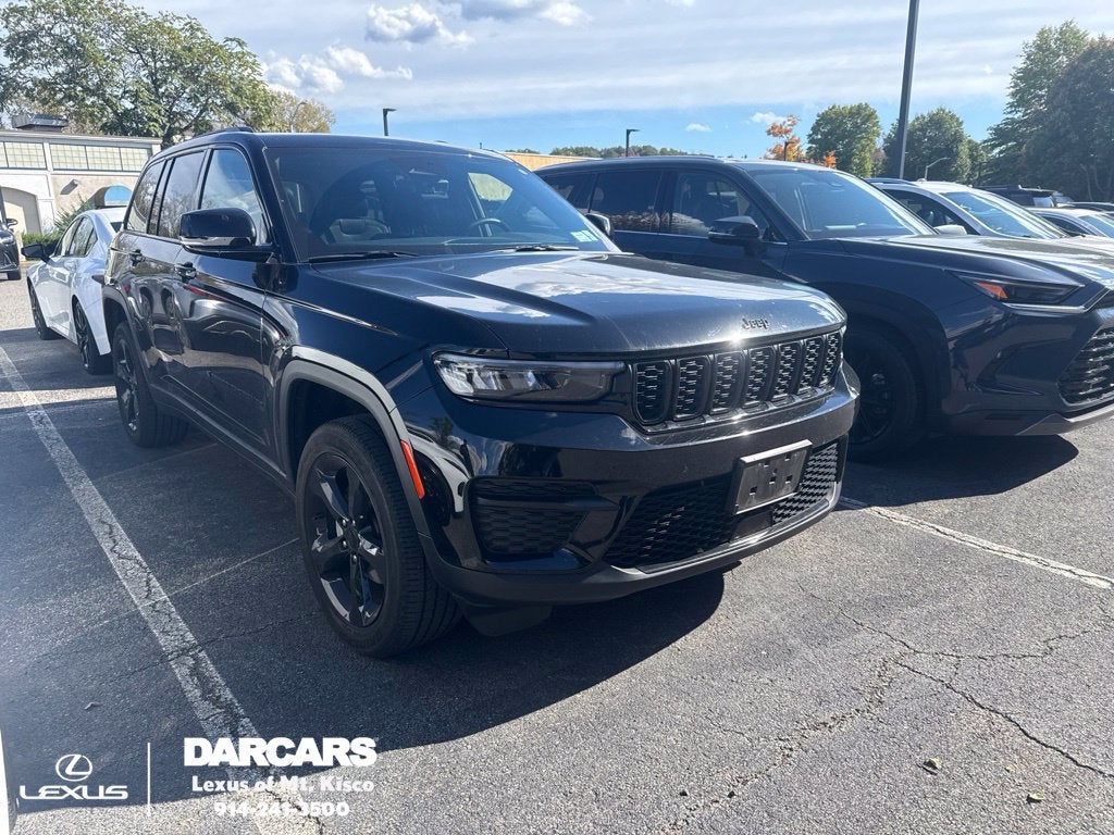 2025 Jeep Grand Cherokee Altitude X w/ Preferred Package