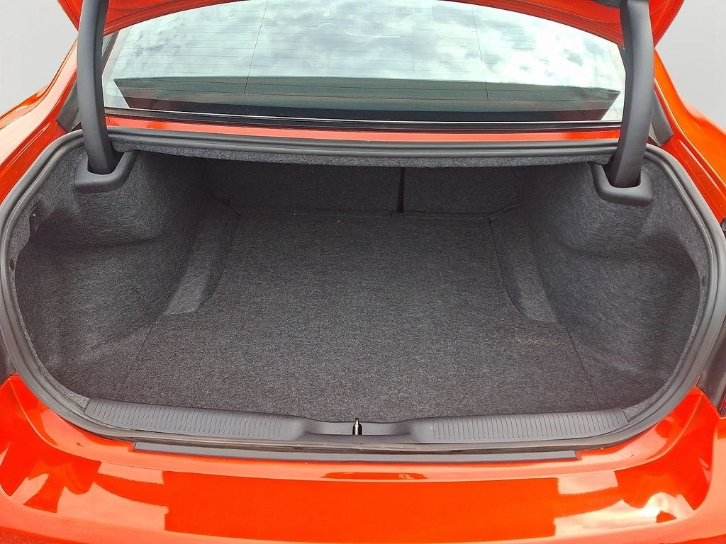 2022 Dodge Charger GT w/ Plus Group & Blacktop Package