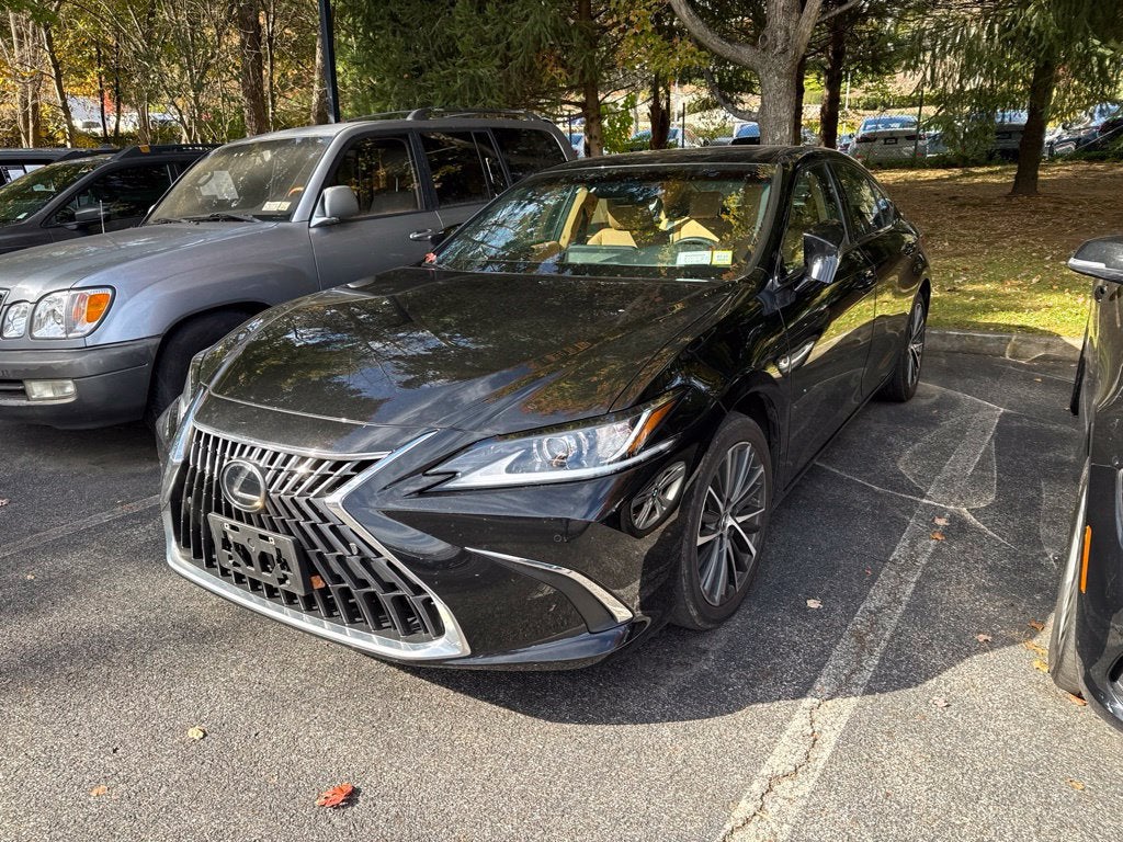 2023 Lexus ES 300h 300h w/ Premium Package