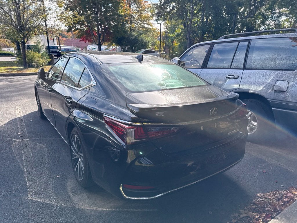 2023 Lexus ES 300h 300h w/ Premium Package