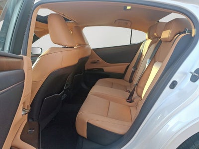 2023 Lexus ES 350 350 Premium Package w/ Navigation