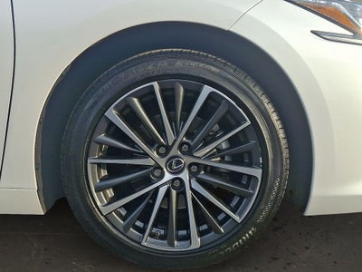 2023 Lexus ES 350 350 Premium Package w/ Navigation
