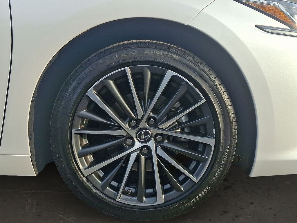 2023 Lexus ES 350 350 Premium Package w/ Navigation