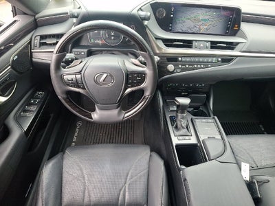 2021 Lexus ES 300h Luxury 300h Luxury w/ Navigation & Mark Levinson Audio Package