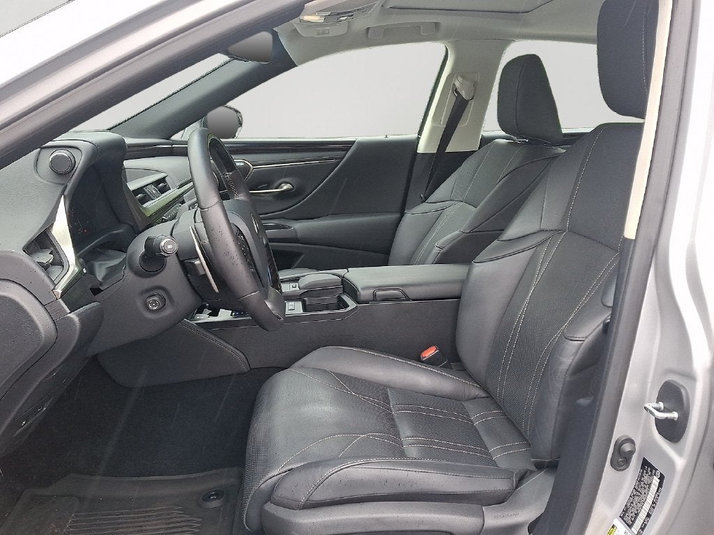 2021 Lexus ES 300h Luxury 300h Luxury w/ Navigation & Mark Levinson Audio Package