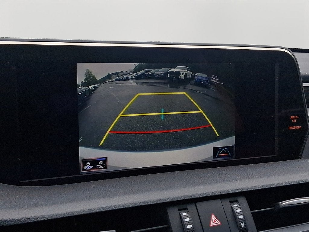 2021 Lexus ES 300h Luxury 300h Luxury w/ Navigation & Mark Levinson Audio Package