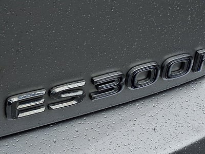 2021 Lexus ES 300h Luxury 300h Luxury w/ Navigation & Mark Levinson Audio Package