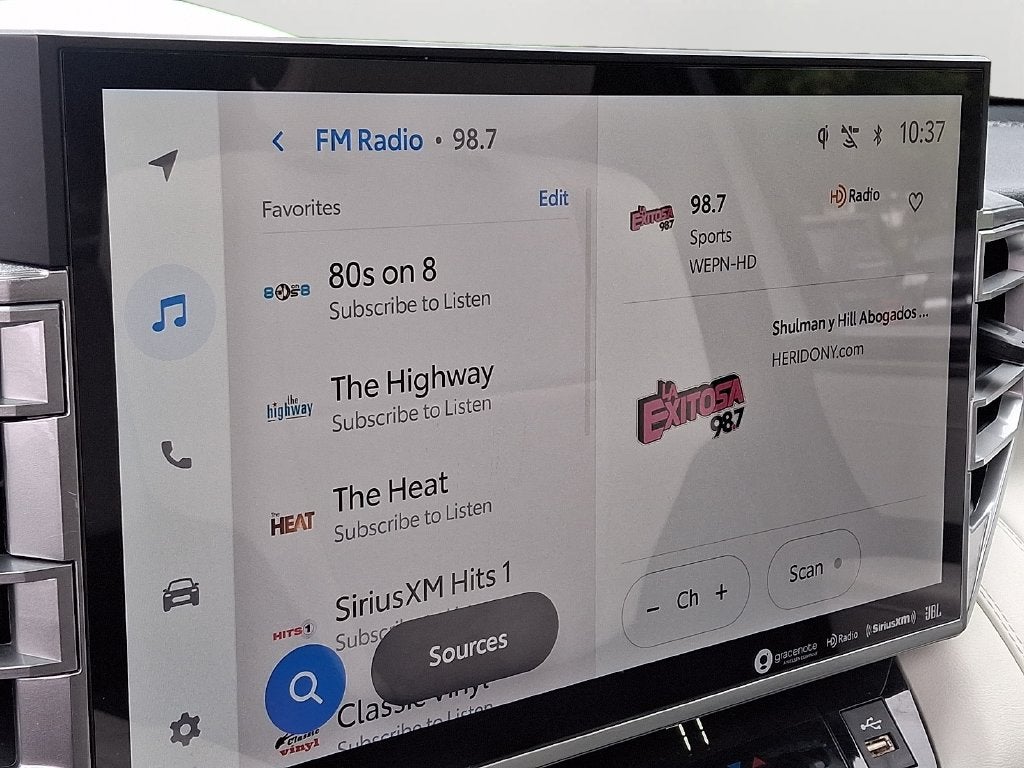 2023 Toyota Tundra Hybrid Capstone w/ Bedliner