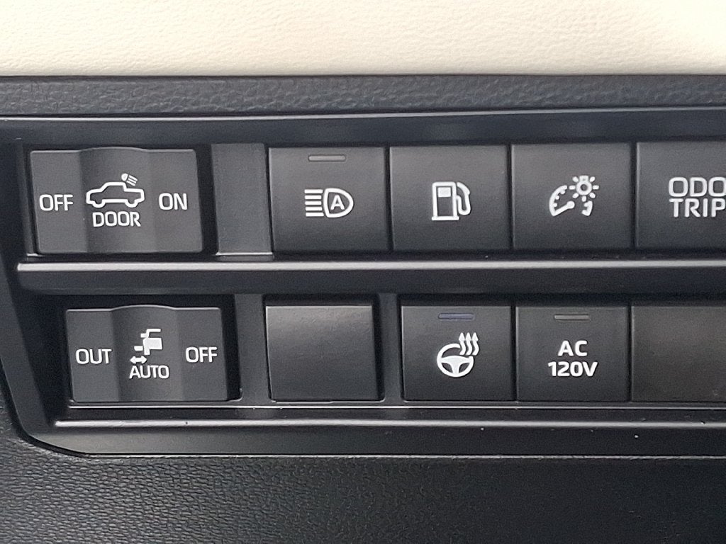 2023 Toyota Tundra Hybrid Capstone w/ Bedliner