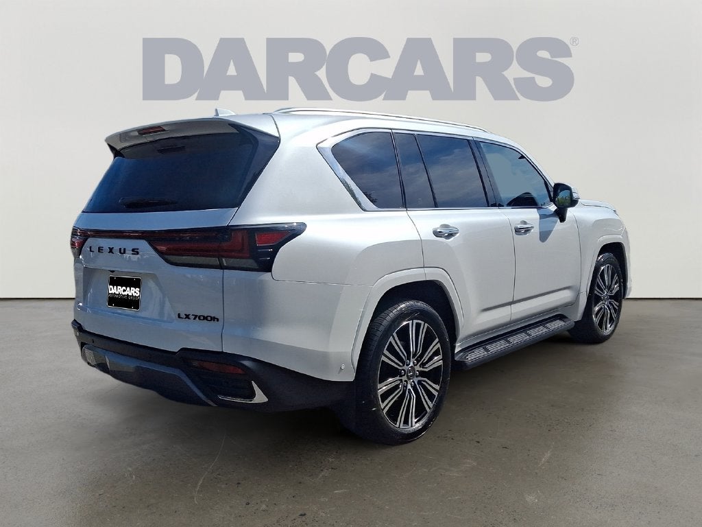2026 Lexus LX 700h Luxury 700h Luxury w/ Black Emblem Overlays