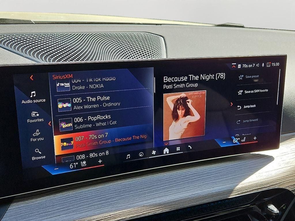 2025 BMW i4 xDrive40