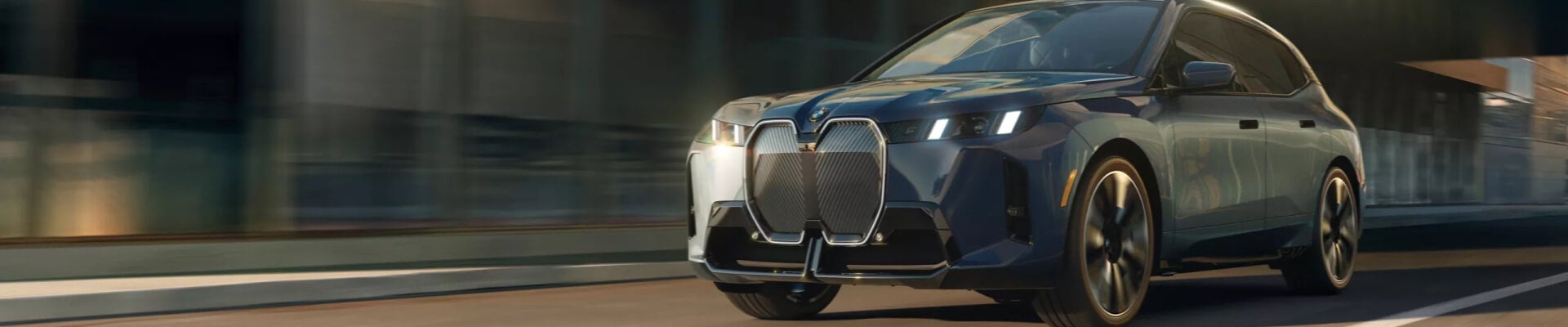 BMW iX VS. TESLA MODEL Y